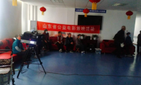 日照：送電影進養老院  老有所樂人心暖