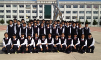 嘉蔭縣校服齊換裝：&ldquo;英倫風&rdquo;扮靚校園